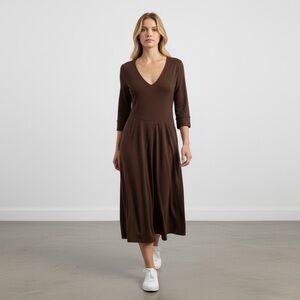 Strenesse Gabrielle Strehle Wool Blend Deep V MIDI Dress. Brown Size 6 #1024